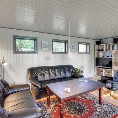 度假居 Kate - 700m To The Fjord By Interhome
